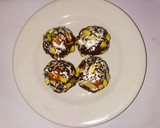 ખજૂર અંજીર ના લાડુ (Khajoor anjir ladu recipe in gujarati) રેસીપી સ્ટેપ11ફોટો