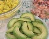 Foto del paso 1 de la receta: Causa rellena de Camarones y Aguacate !!