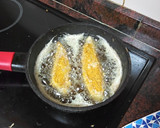 Foto del paso 2 de la receta: Barritas crujientes de gallo con papas fritas y mojo