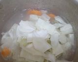 Foto langkah ke 5 dari resep Sup ayam favorit.