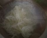 Foto langkah ke 1 dari resep Bihun Goreng Sosis.