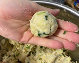 Foto del paso 2 de la receta: Chipá de patata y queso