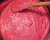 A picture of step 4 of Colorful sponge cake.