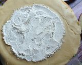 A picture of step 6 of Apple Galette.