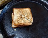 A picture of step 7 of Aloo Sandwich.