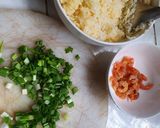 Hình bước làm 2 của món Cơm chiên trứng bất bại