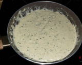 Foto del paso 3 de la receta: Salsa de queso azul