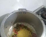 A picture of step 4 of Healthy Daliya Khichdi.