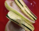 Cukkinis tökfőzelék tejfölös ahogy mi szeretnünk (nem napközis fajta recept) recept fázis 1 fotója
