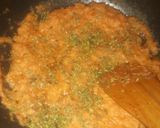 A picture of step 4 of Mushroom in red thai gravy.