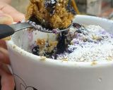 Foto del paso 3 de la receta: Torta integral con arándanos en taza 🍵🍰🍇