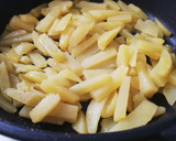 Foto del paso 3 de la receta: Chuletas de lomo de cerdo marinadas con patatas ligeras 🥩