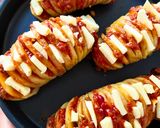 Foto langkah ke 5 dari resep Hasselback Potatoes.