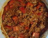 A picture of step 2 of Oven cooked beef chilli.