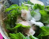 A picture of step 4 of Pudina and spinach chutney.