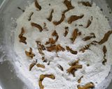 Foto langkah ke 5 dari resep Usus Goreng Crispy.
