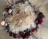 A picture of step 1 of Falsa Popsicles.