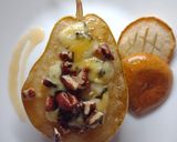 Foto del paso 4 de la receta: Peras al horno con queso azul, miel y nueces