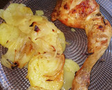 Foto del paso 4 de la receta: Muslo y contramuslo al horno con patatas