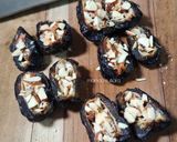 Foto langkah ke 3 dari resep Kurma Almond.