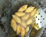 Foto langkah ke 3 dari resep Pastel Abon Mini Crunchy.