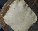 A picture of step 4 of Santa chapati pizza.