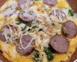 Foto del paso 5 de la receta: Tortilla abierta de espinacas, butifarra y queso con semillas de lino