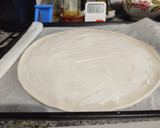 Foto del paso 2 de la receta: Hojaldre normal o sin gluten con queso de untar y salmón ahumado