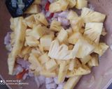 Foto langkah ke 3 dari resep Ayam tumis nanas.