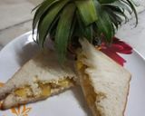 A picture of step 2 of Pineapple cheese sandwich.