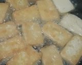 Hình bước làm 1 của món Đậu hủ xào rau răm