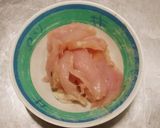 รูปขั้นตอนการทำที่ 1 ของ ไก่ผัดน้ำพริกเผา