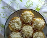 Foto langkah ke 8 dari resep Martabak Manis Mini.