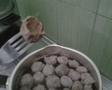 Foto langkah ke 8 dari resep Bakso sapi.