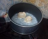 A picture of step 24 of North eastern hot momos with tangy chutney.