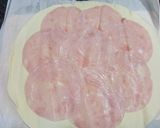 Foto del paso 1 de la receta: Hojaldre de jamón York y queso