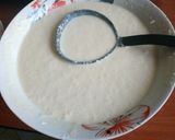 A picture of step 4 of Coconut pancakes.