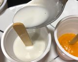 A picture of step 4 of Coconut mango popsicles.