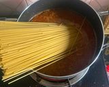 A picture of step 5 of Jollof spaghetti.