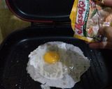Foto langkah ke 4 dari resep Martabak Telor Bocah Alakadarnya.