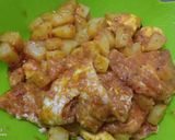 Foto langkah ke 4 dari resep Balado kentang telor ceplok.
