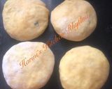A picture of step 3 of Dal stuffed paratha.