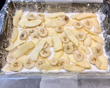 Foto del paso 5 de la receta: Pastel de plátano y manzana sin amasar