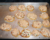 Foto del paso 5 de la receta: Sopa de arvejas verdes secas partidas con tostadas de queso de cabra. Jon Style
