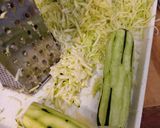Cukkinis tökfőzelék tejfölös ahogy mi szeretnünk (nem napközis fajta recept) recept fázis 2 fotója