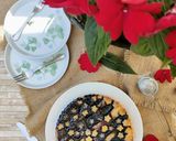 Foto del passaggio 5 della ricetta Crostata con confettura di more e sambuco