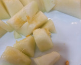 Foto del paso 1 de la receta: Sopa fría de melón con crujiente de jamón ibérico