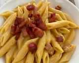 Foto del passaggio 5 della ricetta “Carbonara” di salame in pentola “atomica” in barca