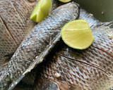 Foto del paso 1 de la receta: Mojarras a la diabla