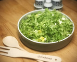 Foto del paso 10 de la receta: Rosas hojaldradas de salmón marinado con tapenade casero & ensalada de mango y feta —Cena Cookpad—